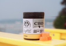 Dcc-CBD-gummy-Citrus-30mg-beach-02